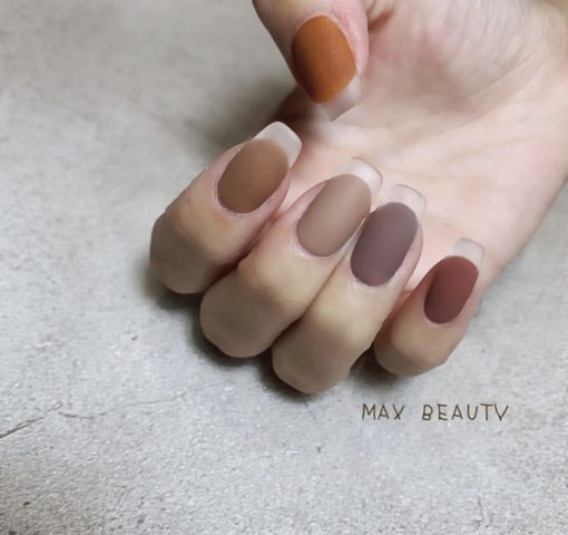 先端クリアフレンチ マットコート仕上げ 笹塚のネイルサロンならマックスビューティー 笹塚駅から徒歩1分